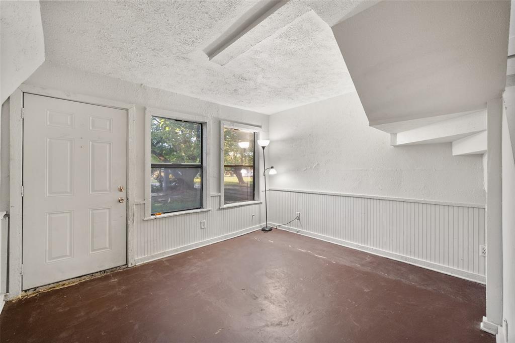 3128 Emhouse Road