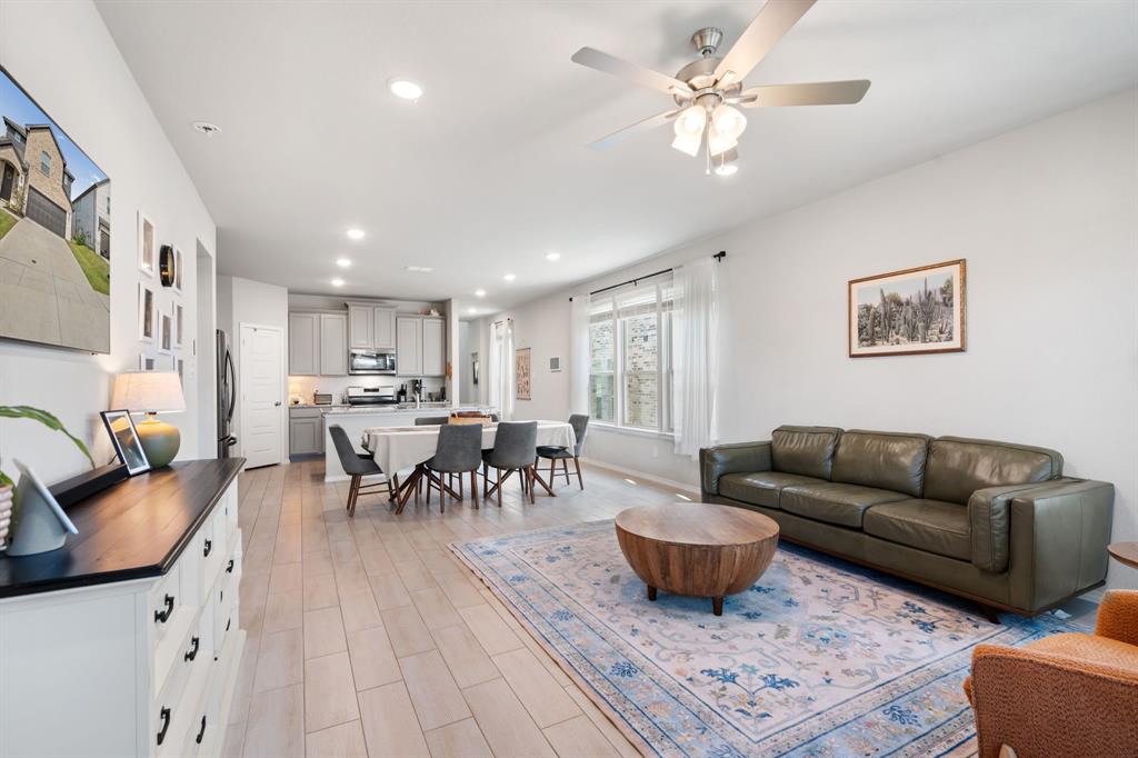 Devonshire - Residential Lease