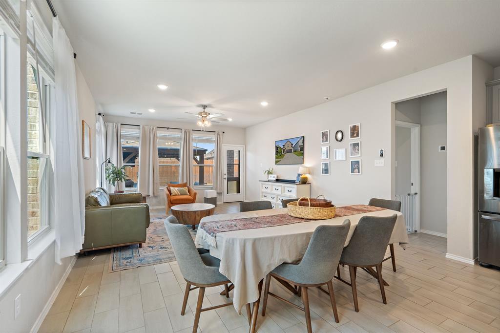 Devonshire - Residential Lease