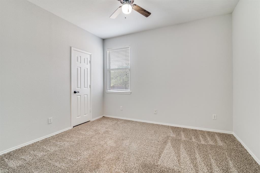 Live Oak Village 03 - Residential