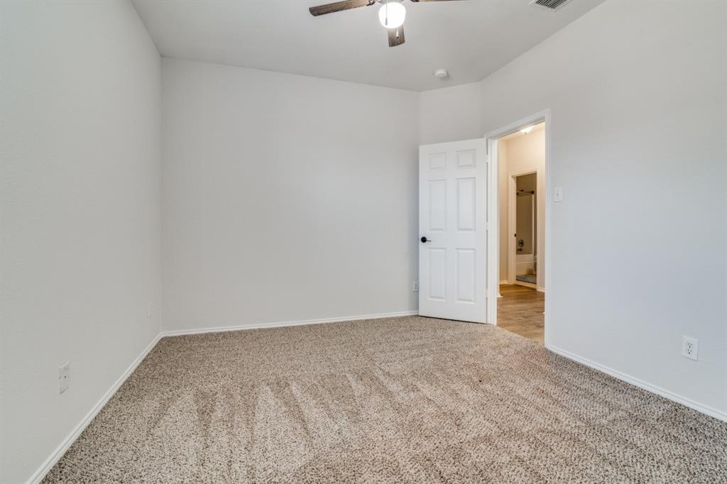 Live Oak Village 03 - Residential