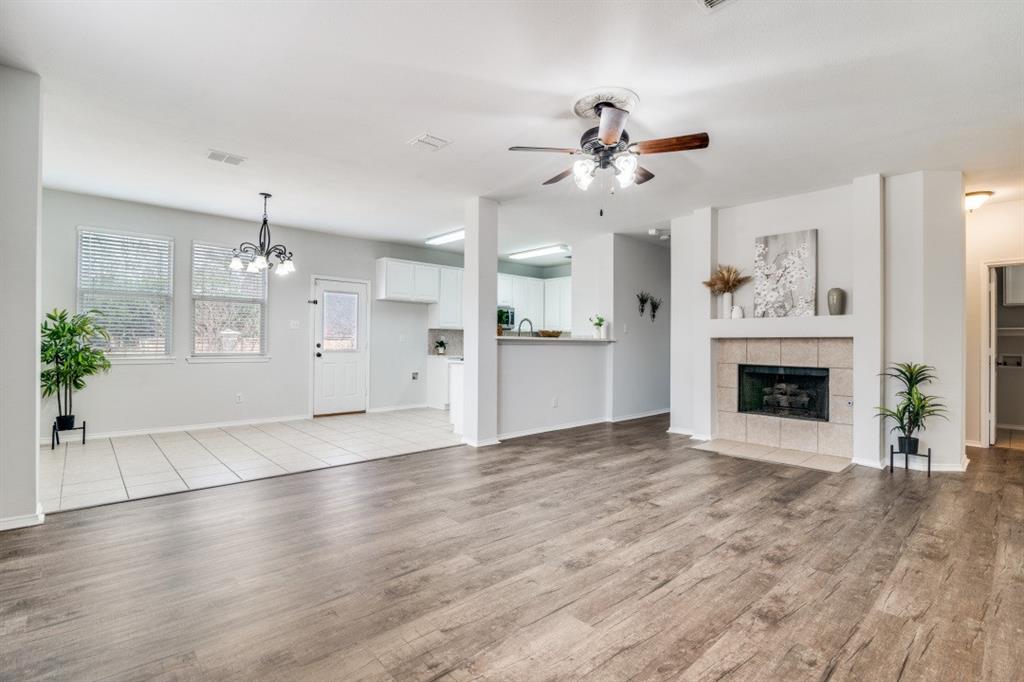 Live Oak Village 03 - Residential