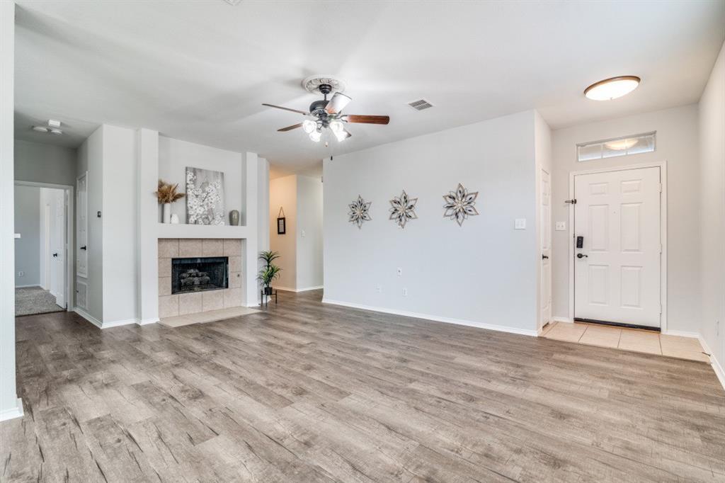 Live Oak Village 03 - Residential