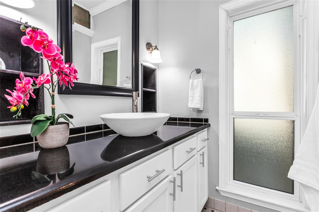 Bryan Place Condo - Residential