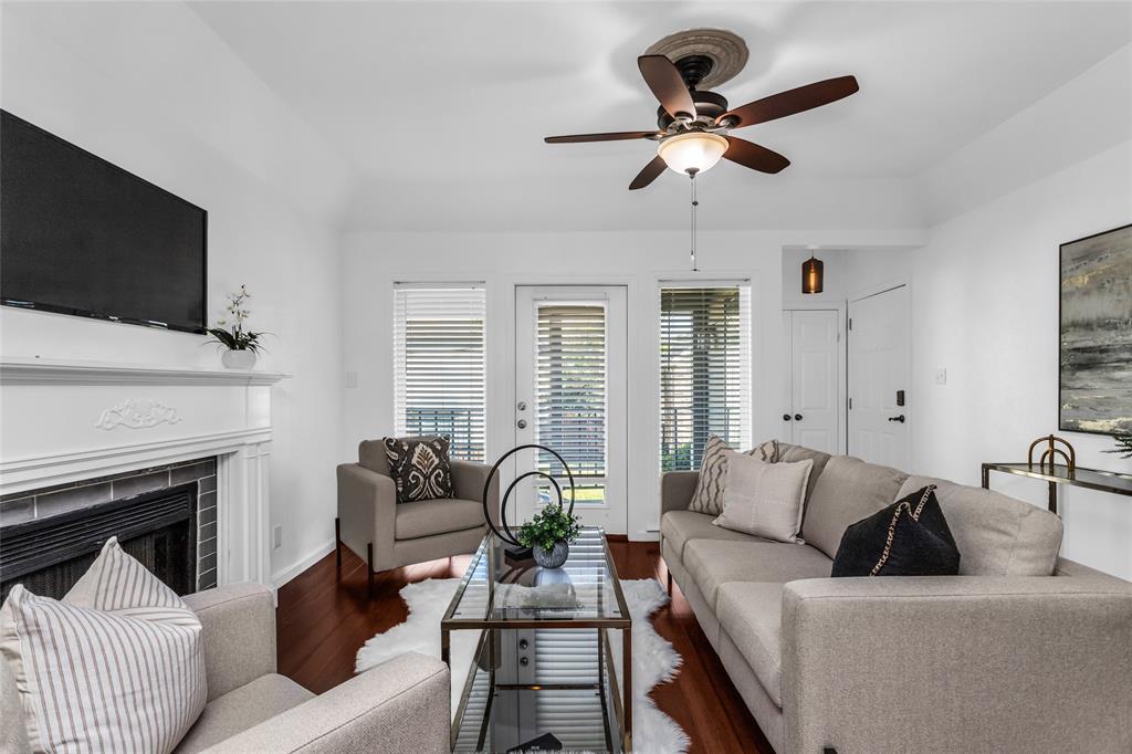 3105 San Jacinto Street 212