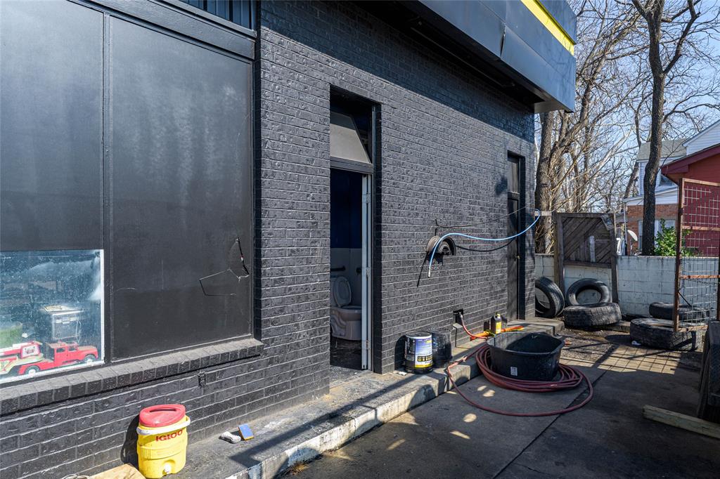 Stewarts 1st Add - Commercial Sale