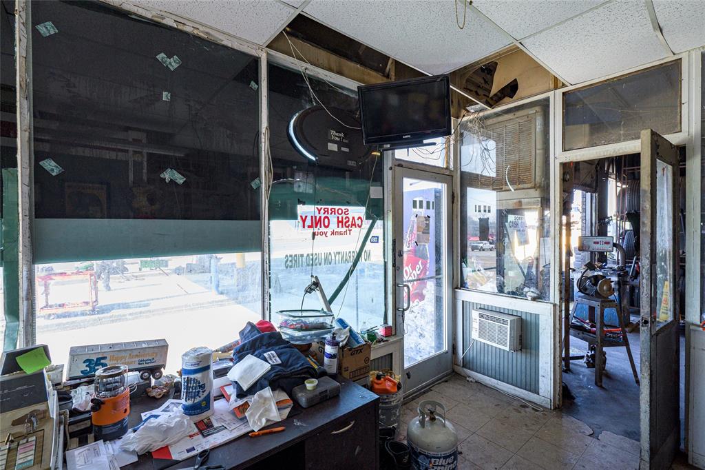 Stewarts 1st Add - Commercial Sale