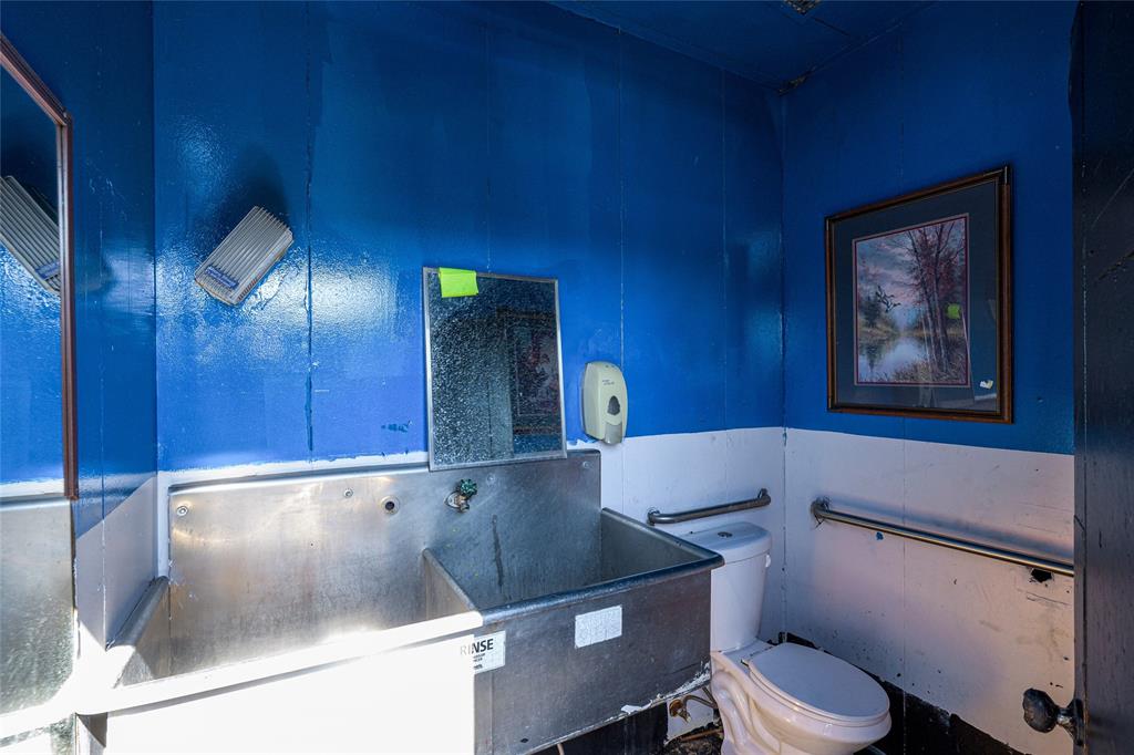 Stewarts 1st Add - Commercial Sale