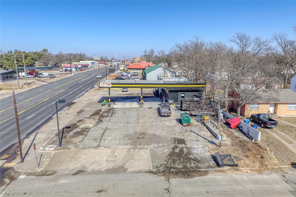 1320 S Austin Avenue