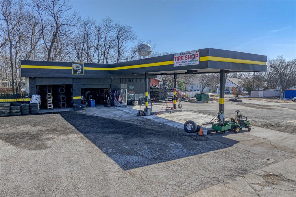 Stewarts 1st Add - Commercial Sale