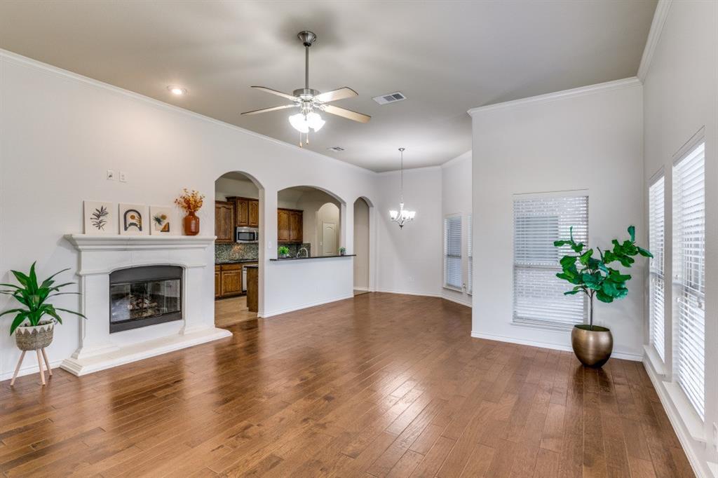 1802 Sanderlain Lane
