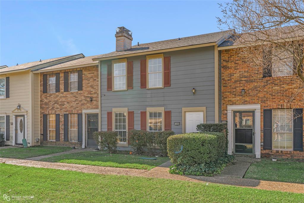 10005 Saratoga Drive