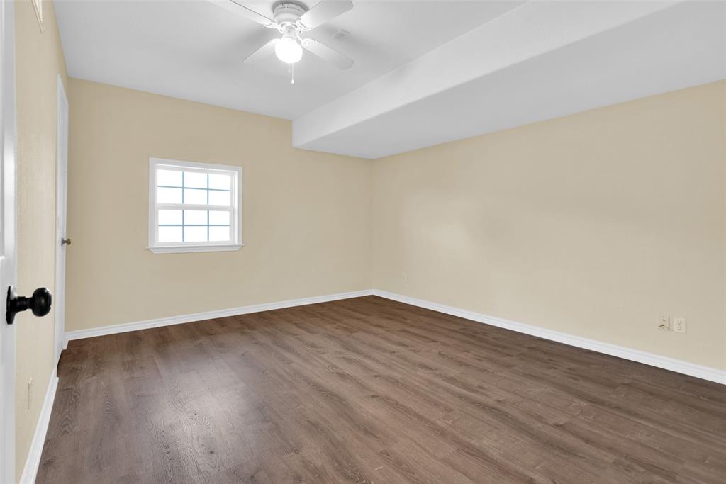 312 W Young Street