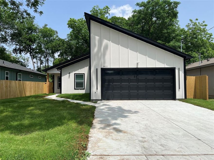 Welcome to 2811 Silkwood a New Modern Construction Home featuring an open-concept floor plan with eat in kitchen. 4 Bedrooms, 2 Full Bathrooms, Master bedroom with his & her walk-in closets. The kitchen is thoughtfully designed with quartz countertops, a modern backsplash & custom cabinetry. Stainless steel appliances, including  refrigerator, electric range, microwave & dishwasher. Retreat to the luxurious primary suite offering a spa-inspired walk-in shower with dual vanities , and bathtub.  Each bedroom features closets & ceiling fans. Laundry room with a sink and washer & dryer hook-ups. Ceiling in every room providing comfort throughout the home. 2 car garage with a wide driveway.