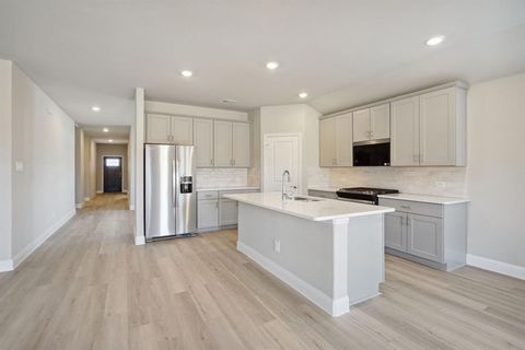 508 Stagg Street McKinney TX 75069