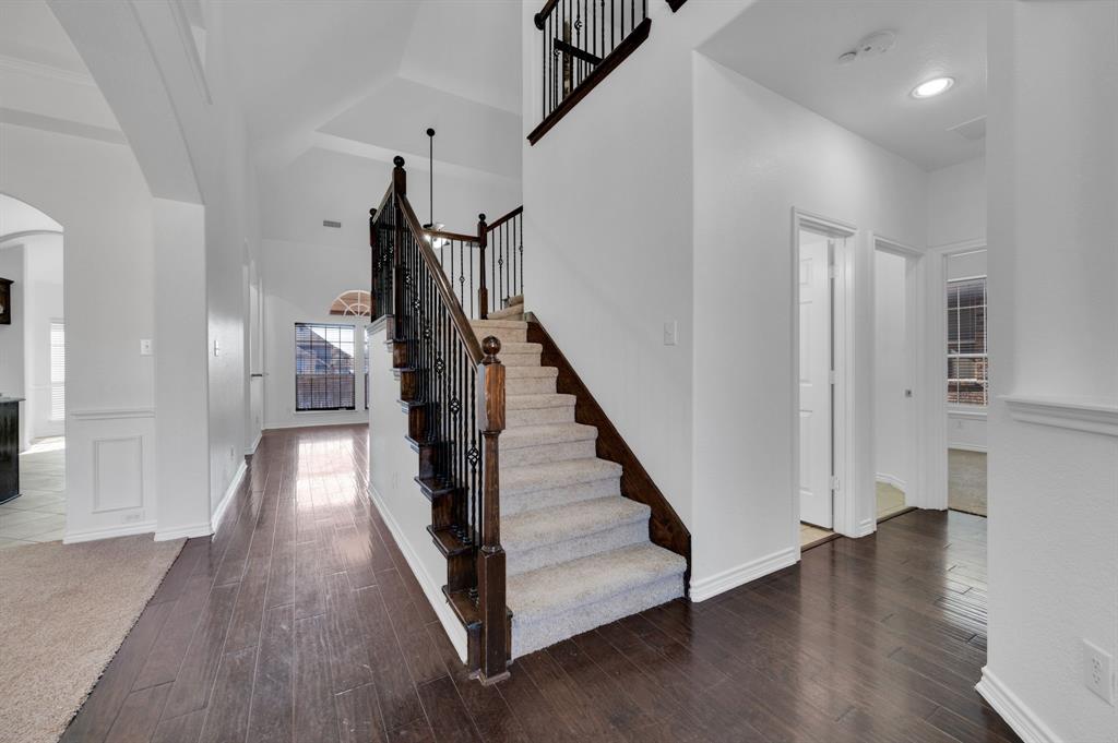 5613 Spirit Lake Drive