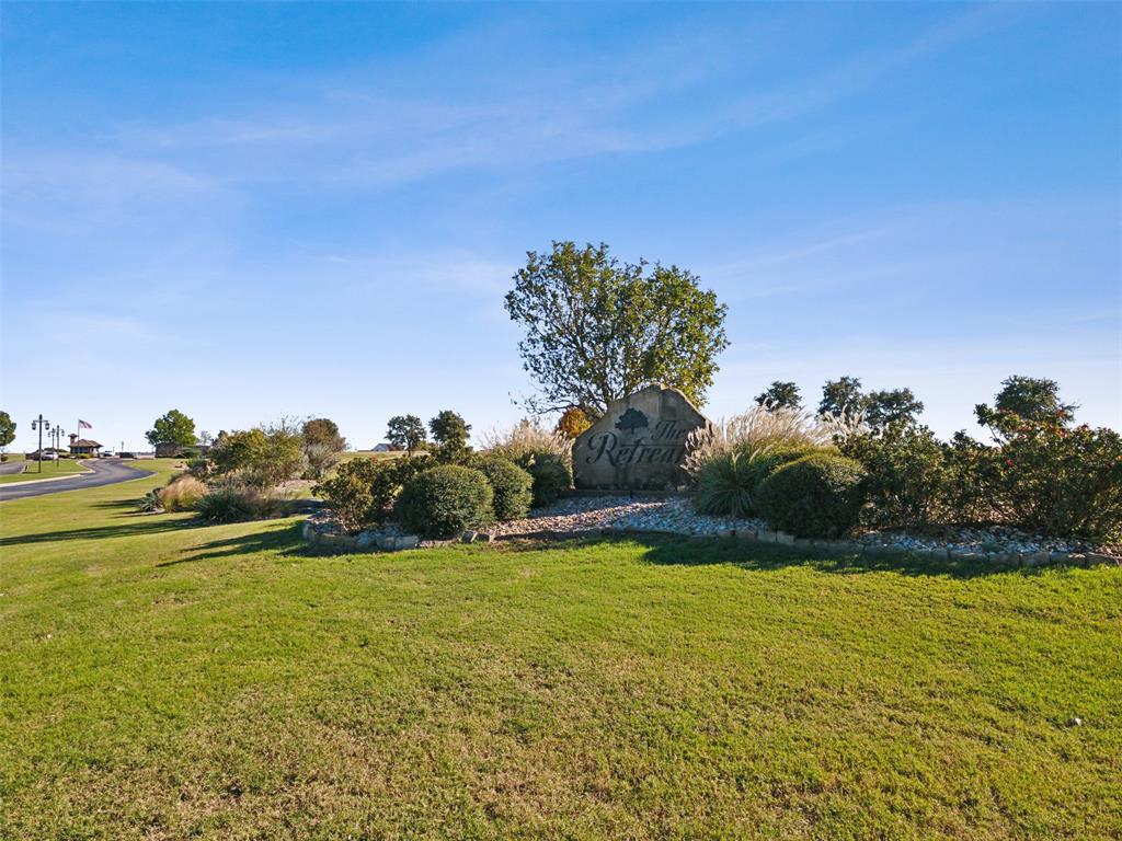 Retreat Ph 01 - Land