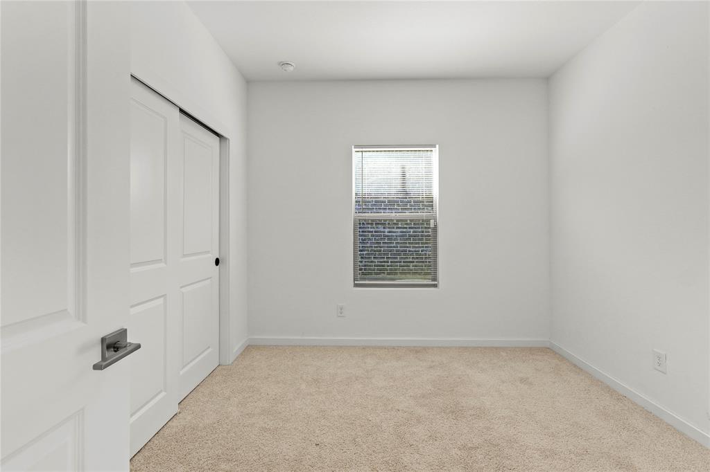 CALDWELL LAKES PH 1 - Residential Lease