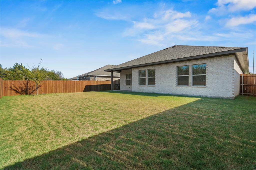 CALDWELL LAKES PH 1 - Residential Lease