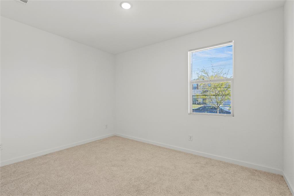 CALDWELL LAKES PH 1 - Residential Lease