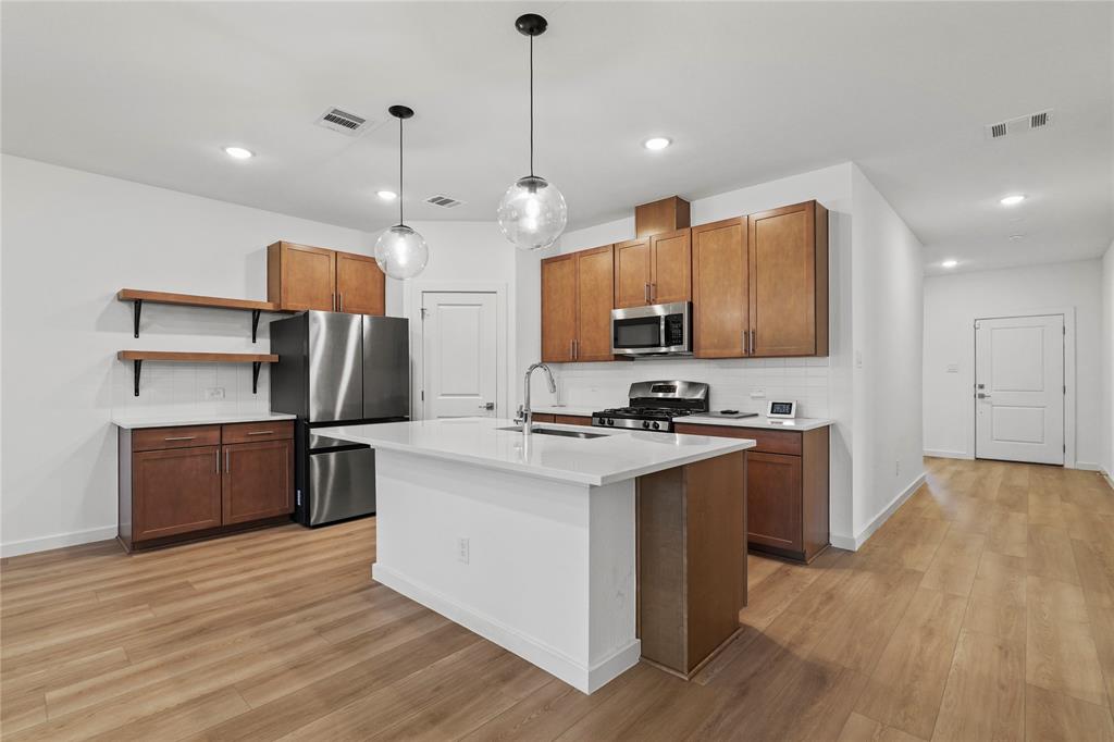 CALDWELL LAKES PH 1 - Residential Lease