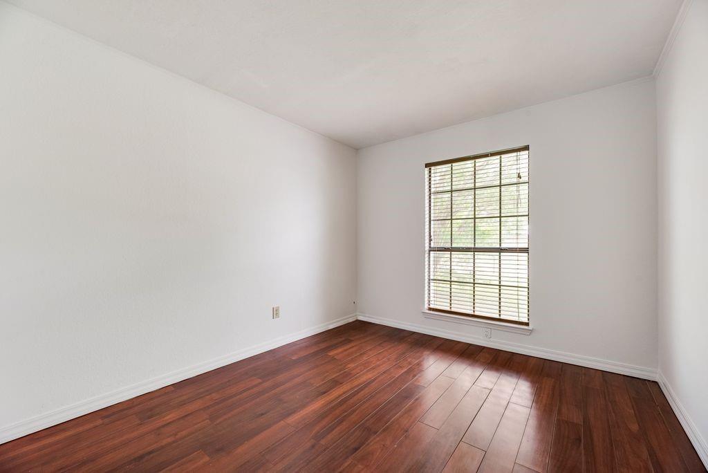 Country Meadow 02 - Residential