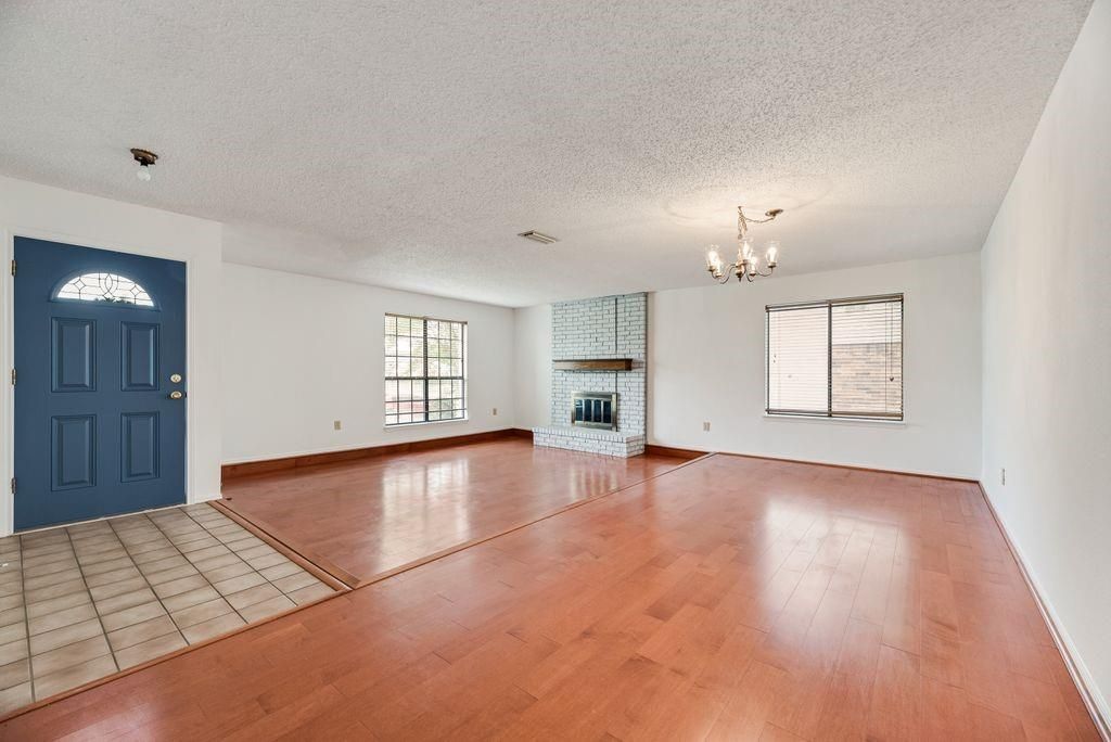 Photo of 4012 Shackelford Drive, Mesquite, TX 75150 (MLS # 21239695)