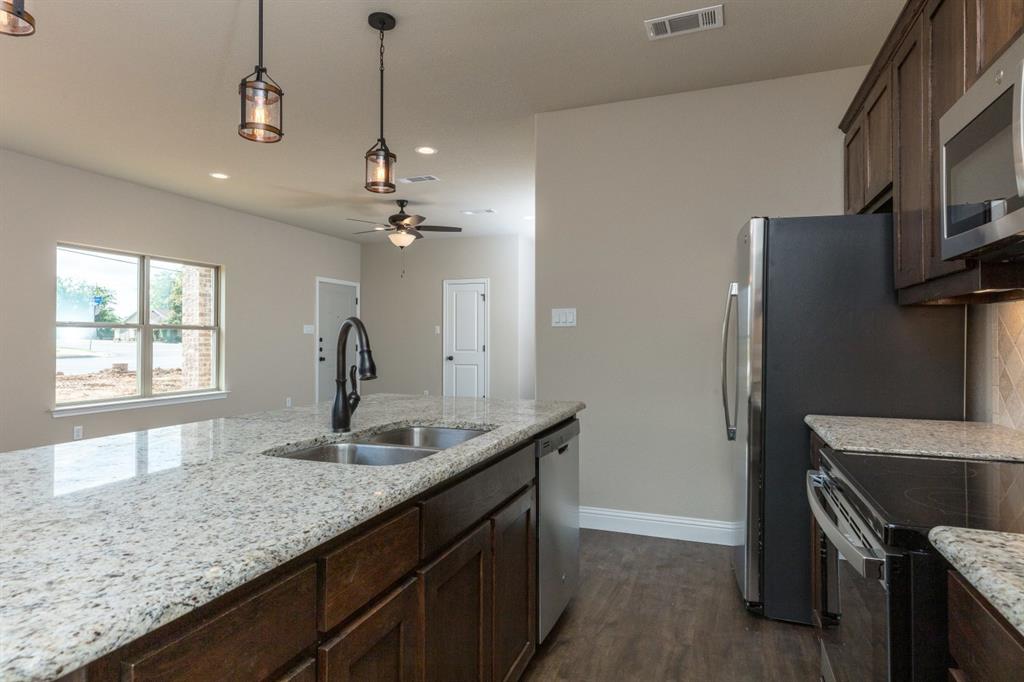 Yeoman - Residential Lease