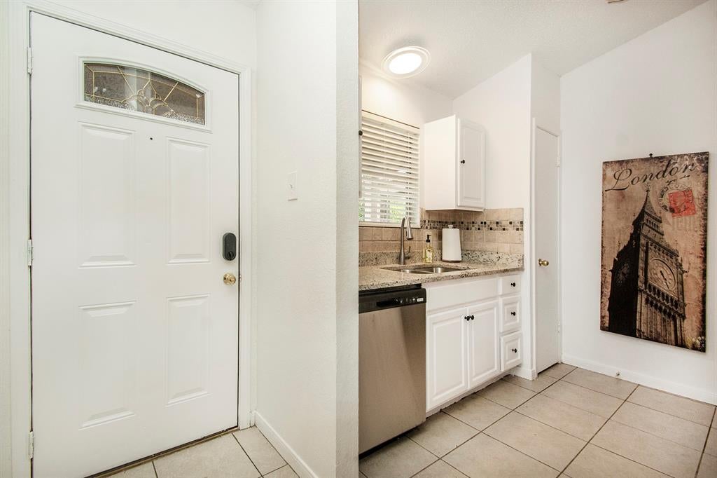2500 E Park Boulevard W3