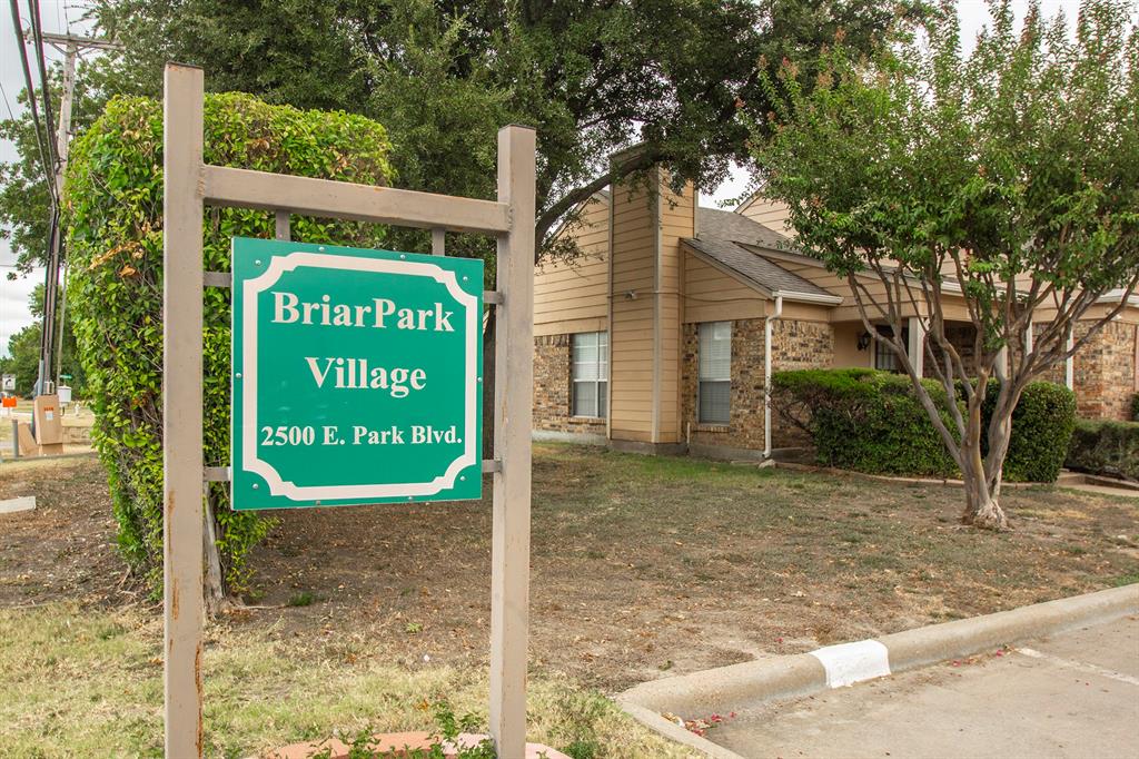 2500 E Park Boulevard W3