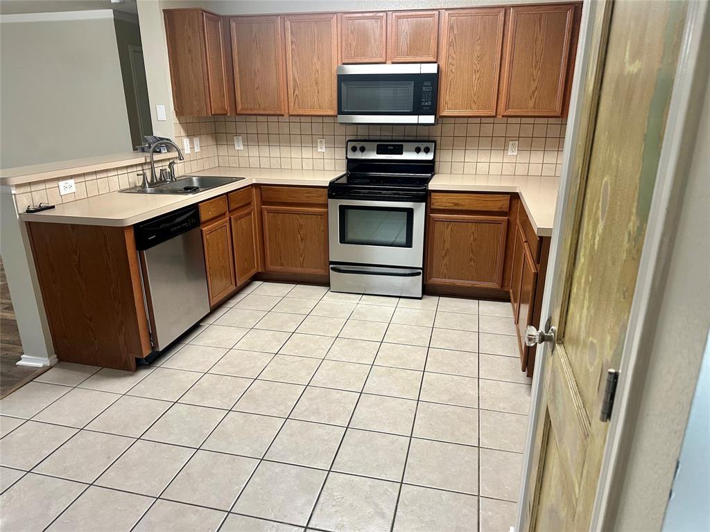 River Ridge Add Ph 1 - Residential Lease