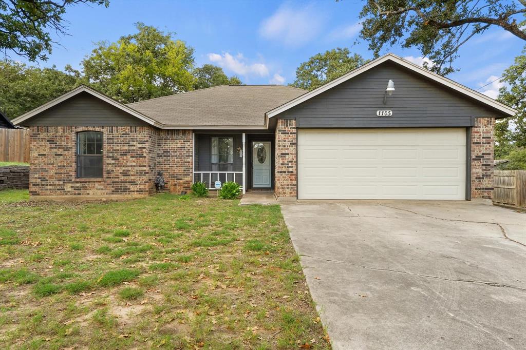 1105 Lakeview Drive
