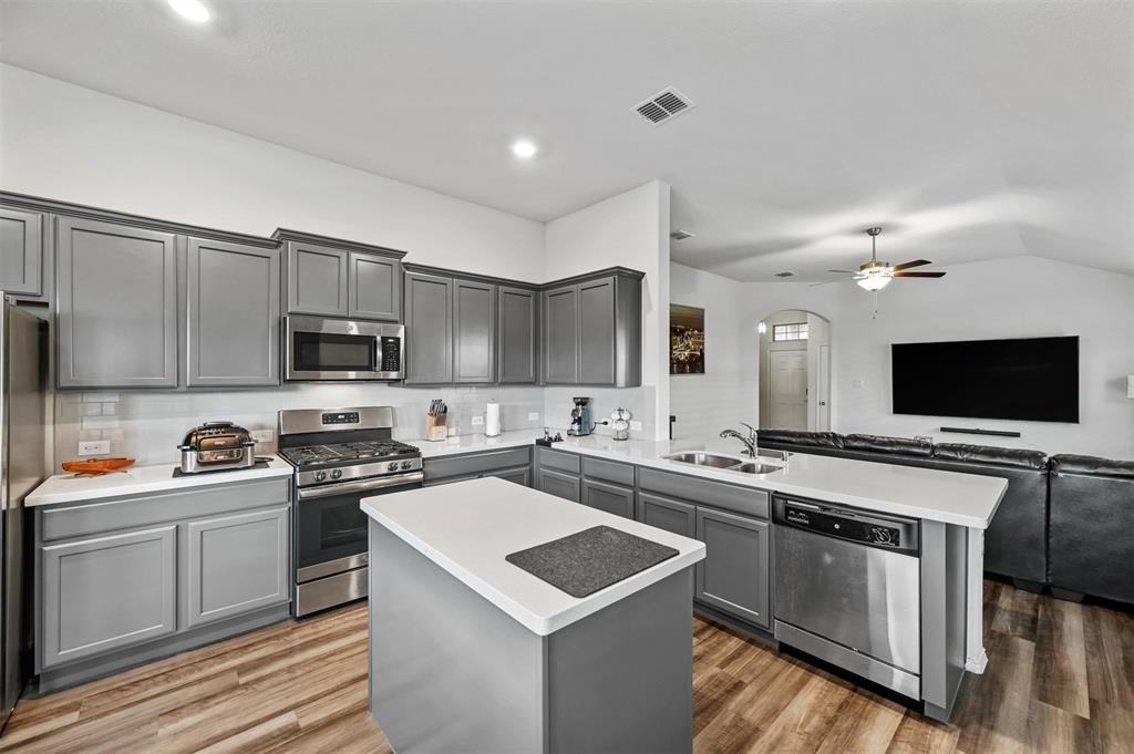 Sendera Ranch East P - Residential Lease