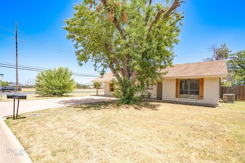 Photo of 949 Kenwood Drive, Abilene, TX 79601 (MLS # 21238850)