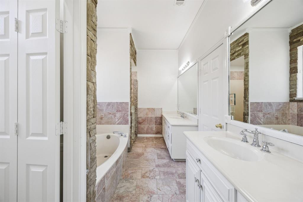 Lakehill Manor Addition - Residential