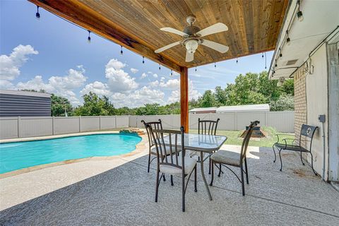 A home in Waxahachie