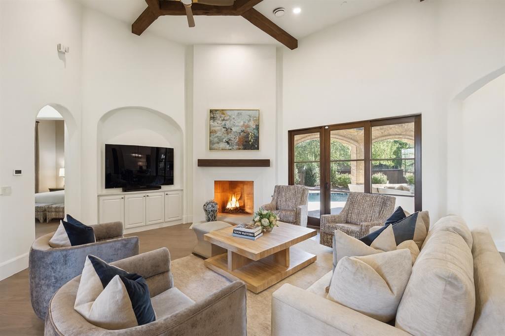 904 Palos Verdes Trail