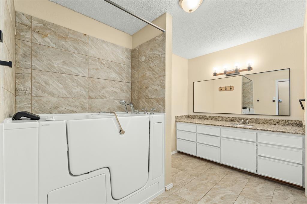 Woodhaven Cntry Club Estates - Residential