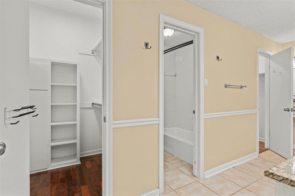 Woodhaven Cntry Club Estates - Residential