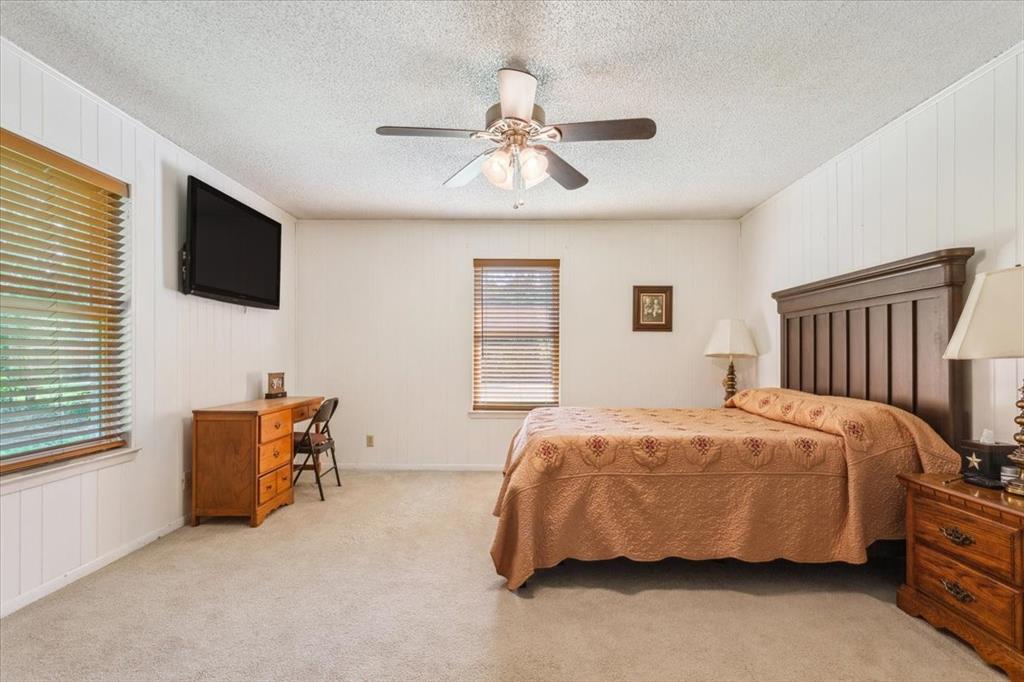 Leuschener C O - Residential