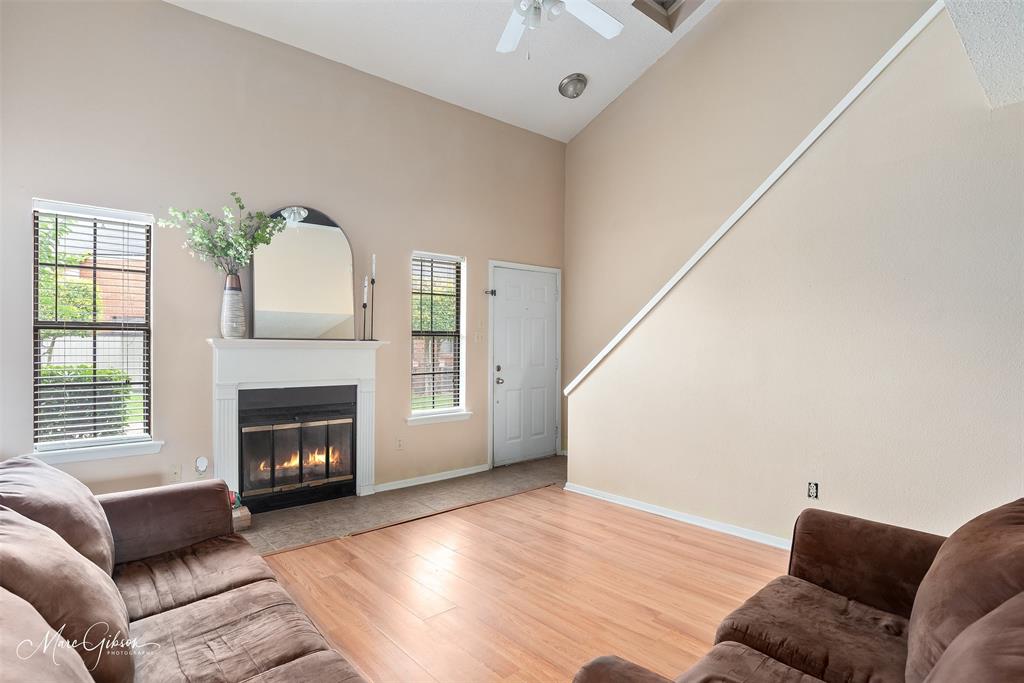 Bossier City, Louisiana 71111, United States, 1 Bedroom Bedrooms, ,2 BathroomsBathrooms,Residential,Contingent,133377