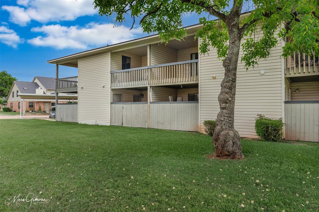 Bossier City, Louisiana 71111, United States, 1 Bedroom Bedrooms, ,2 BathroomsBathrooms,Residential,Contingent,133377