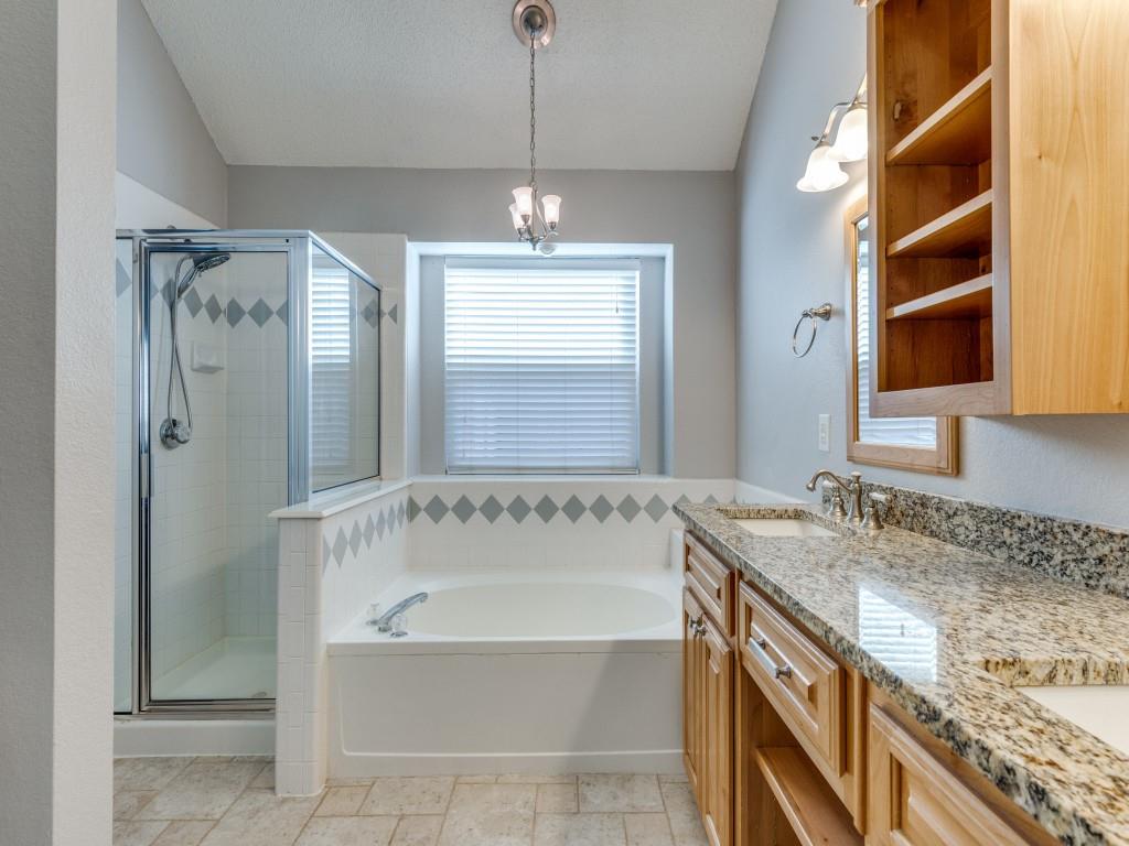 North Richland Hills, Texas 76182, United States, 3 Bedrooms Bedrooms, ,2 BathroomsBathrooms,Residential,Pending,12675