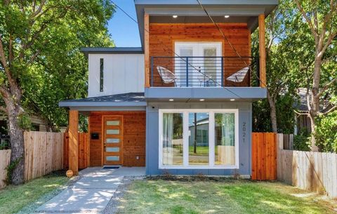 2021 Leath Street Dallas TX 75212