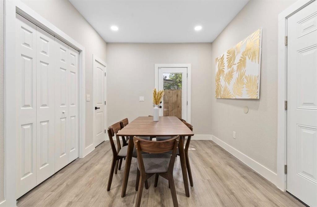 Roosevelt Manor 1st Inst - Residential