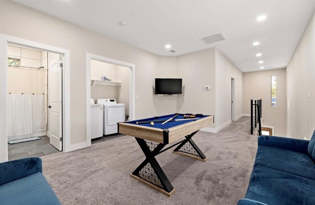 Roosevelt Manor 1st Inst - Residential