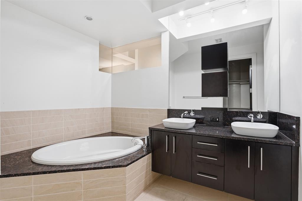 One Montgomery Plaza Residence Condo - Residential