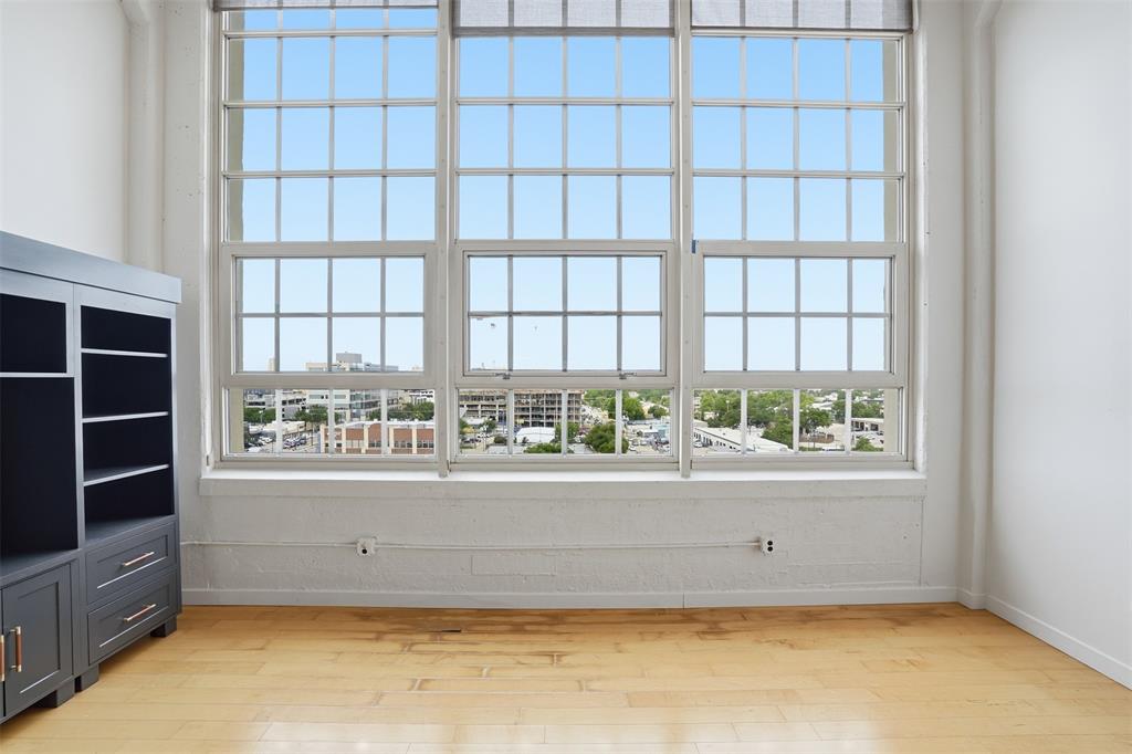 One Montgomery Plaza Residence Condo - Residential