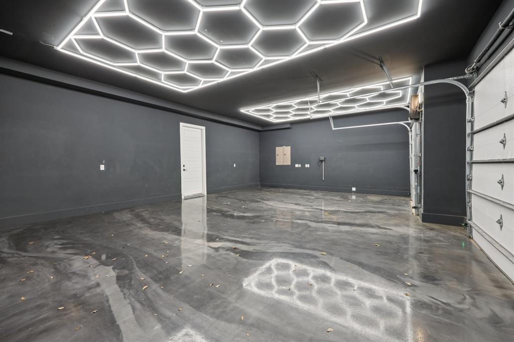 Biglot - Residential