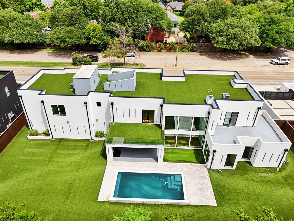 Biglot - Residential